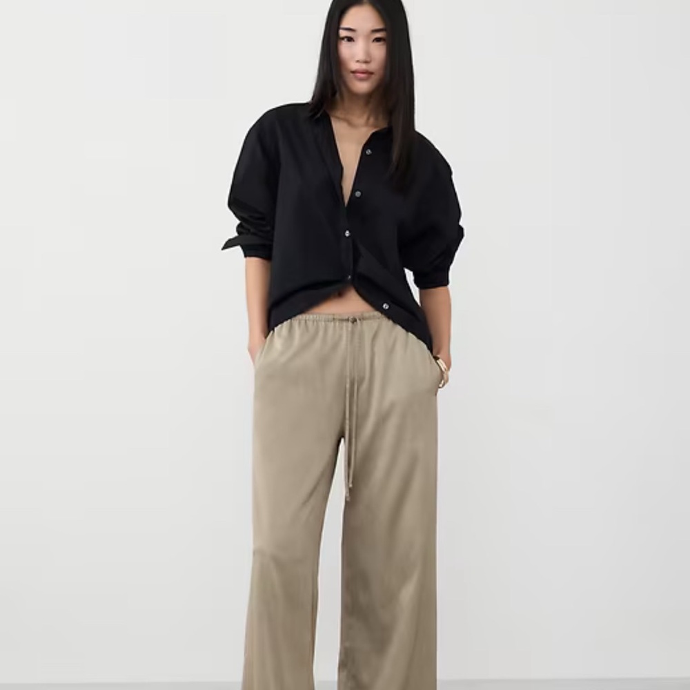 Banana Republic Khaki Satin Wide-Leg Women's Pants